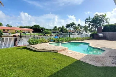 2055 Ixora Rd # 0, North Miami FL 33181