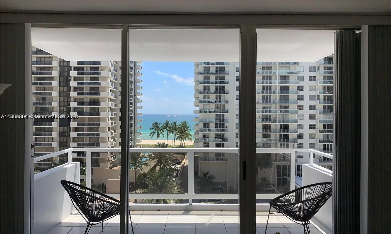 5700 Collins Ave # 8B, Miami Beach FL 33140