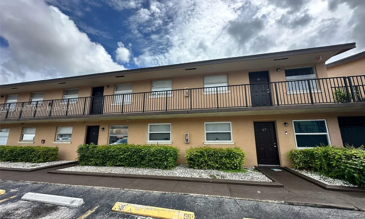 5461 W 24th Ave # 57, Hialeah FL 33016