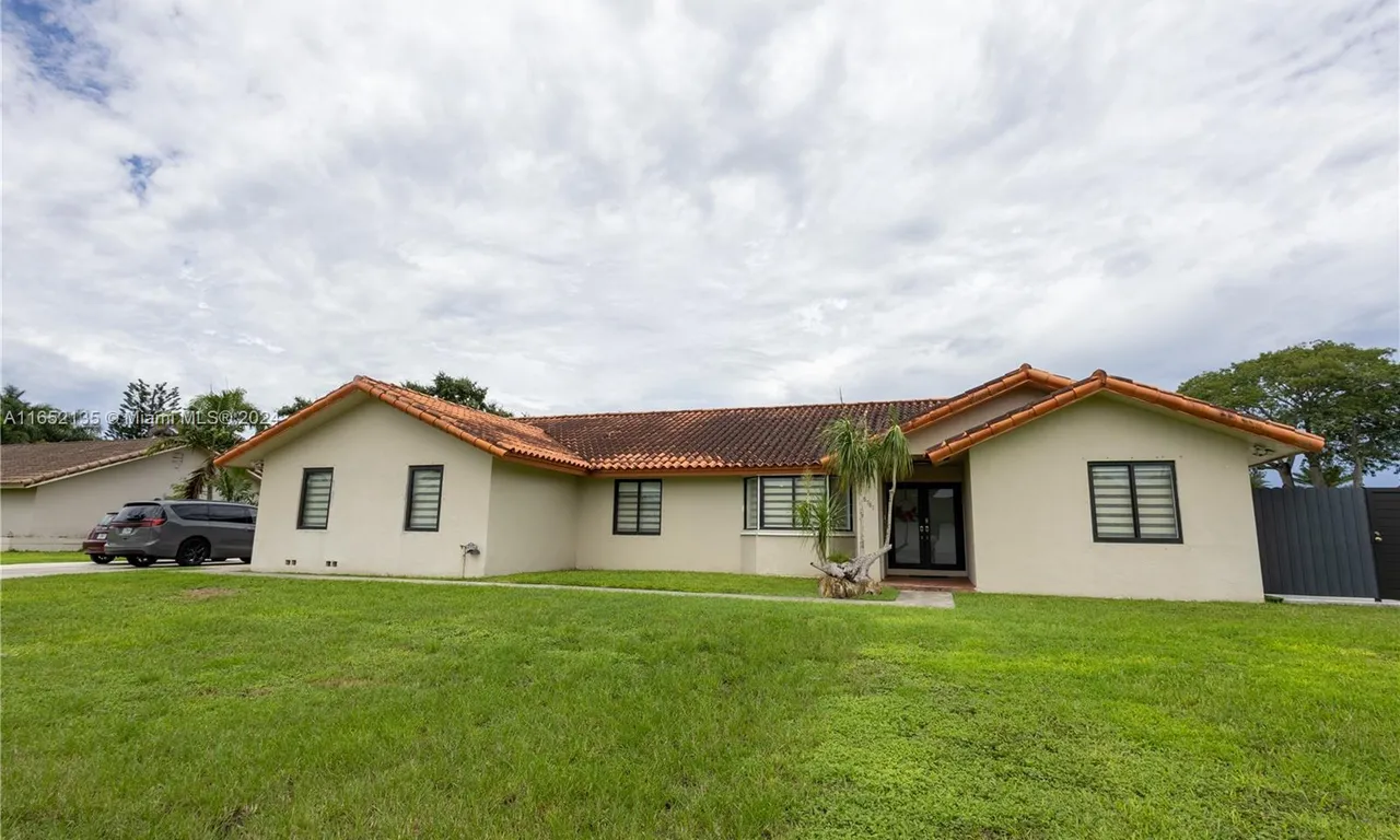 18781 SW 294th Ter, Homestead FL 33030