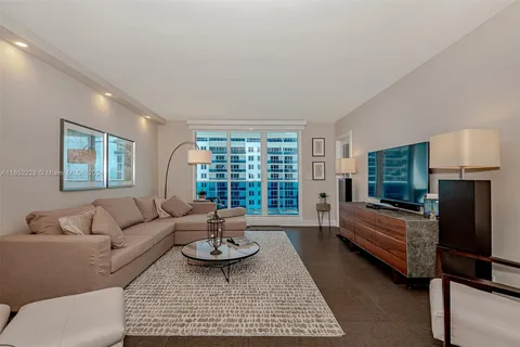 2301 Collins Ave # 1216, Miami Beach FL 33139