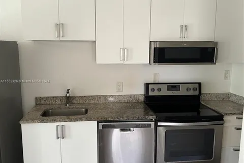 1316 NE 5th Ave # 5, Fort Lauderdale FL 33304