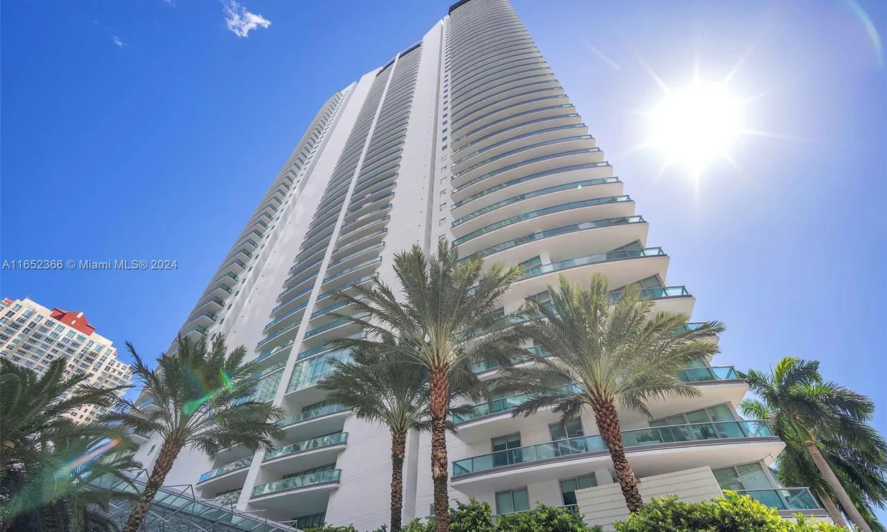 1331 Brickell Bay Dr # 3609, Miami FL 33131