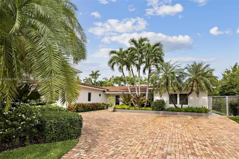 670 Allendale Rd, Key Biscayne FL 33149