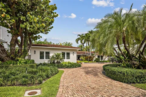 670 Allendale Rd, Key Biscayne FL 33149