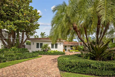 670 Allendale Rd, Key Biscayne FL 33149