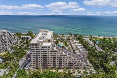 201 Crandon Blvd # 322, Key Biscayne FL 33149