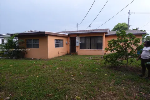 19245 NW 12th Ave, Miami Gardens FL 33169