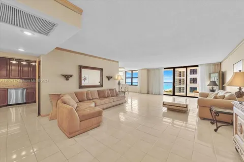 9801 Collins Ave # 18D, Bal Harbour FL 33154