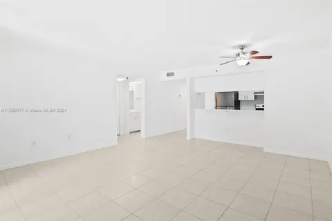 800 N Miami Ave # 205, Miami FL 33136