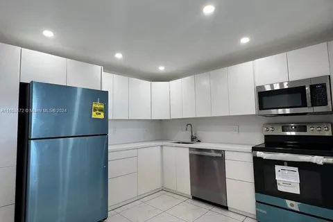 13499 Biscayne Blvd # 1405, North Miami FL 33181