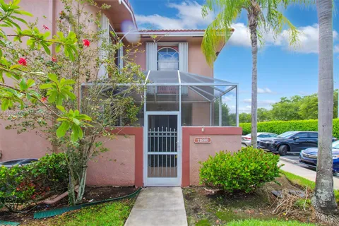 11880 Royal Palm Blvd # 11880, Coral Springs FL 33065