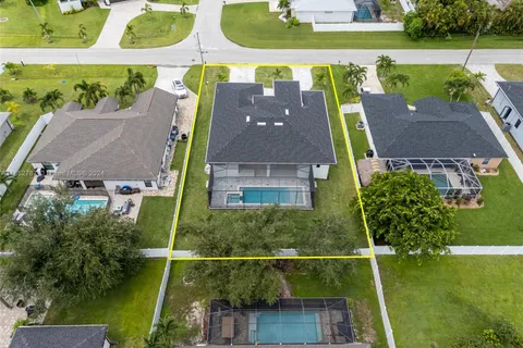 4349 SW 16th Place, Cape Coral FL 33914