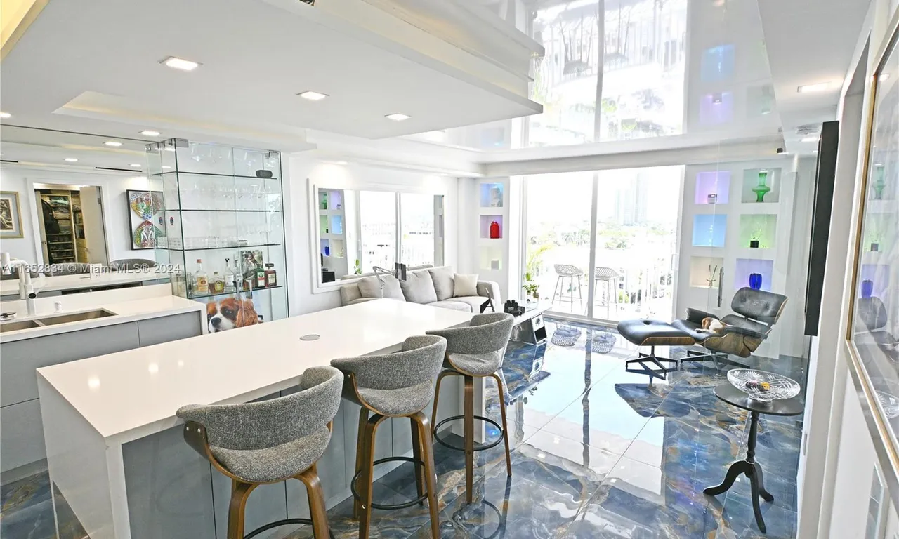 401 Ocean Dr # 1003, Miami Beach FL 33139