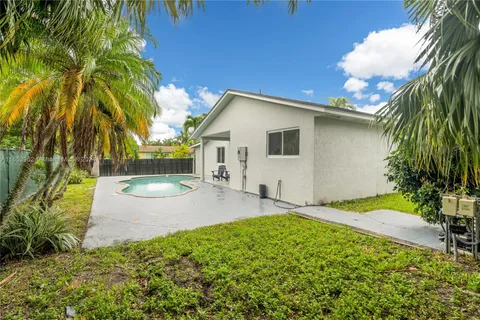 11011 SW 160th St, Miami FL 33157