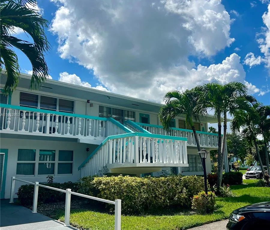 19 Newport A # 19, Deerfield Beach FL 33442