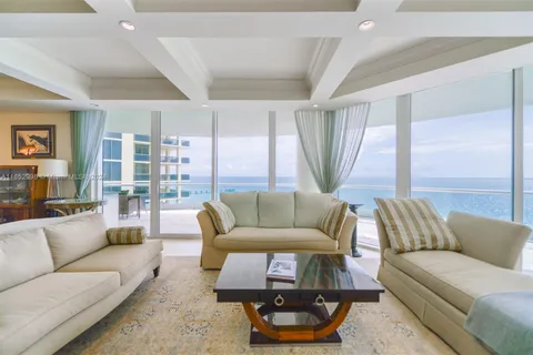 16051 Collins Ave # 1104, Sunny Isles Beach FL 33160