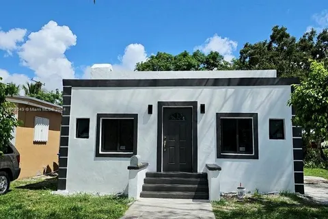 1545 NW 53rd St, Miami FL 33142