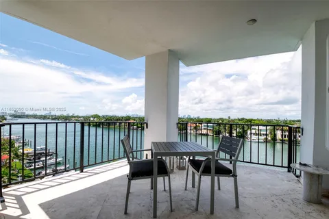 5640 Collins Ave # 6D, Miami Beach FL 33140