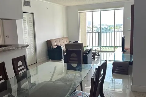 17100 N Bay Rd # 1705, Sunny Isles Beach FL 33160