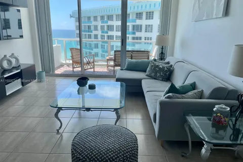 5151 Collins Ave # 1525, Miami Beach FL 33140