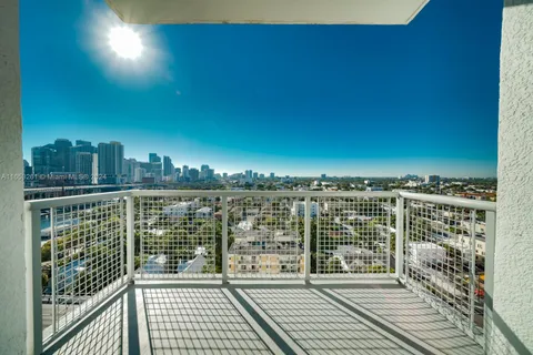 10 SW South River Dr # 1406, Miami FL 33130