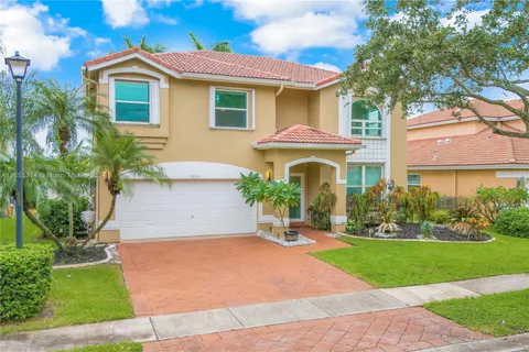 13836 NW 22nd St, Sunrise FL 33323