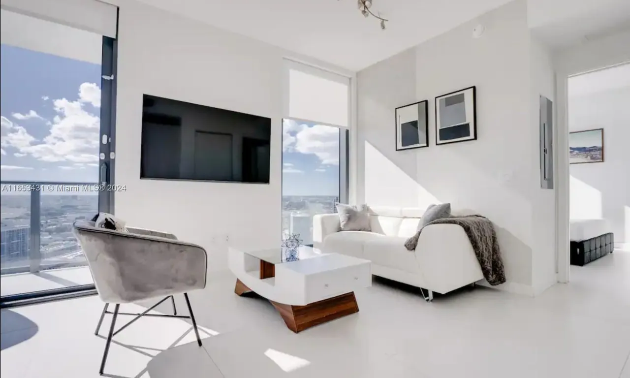 501 NE 31st St # 3709, Miami FL 33137