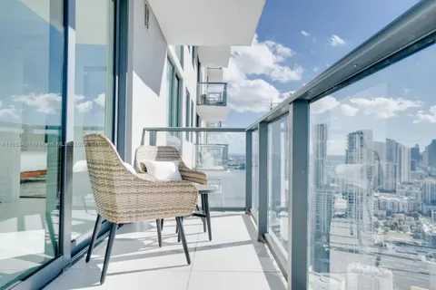501 NE 31st St # 3709, Miami FL 33137