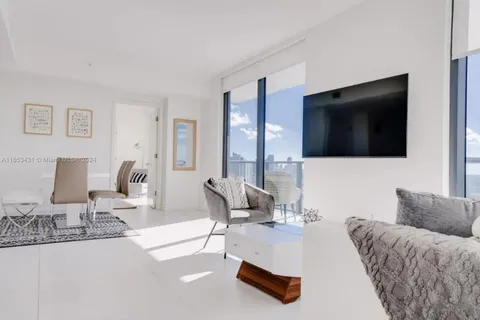 501 NE 31st St # 3709, Miami FL 33137