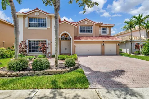 5646 NW 108th Ter, Coral Springs FL 33076