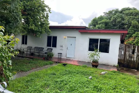 1330 NW 122nd St, North Miami FL 33167