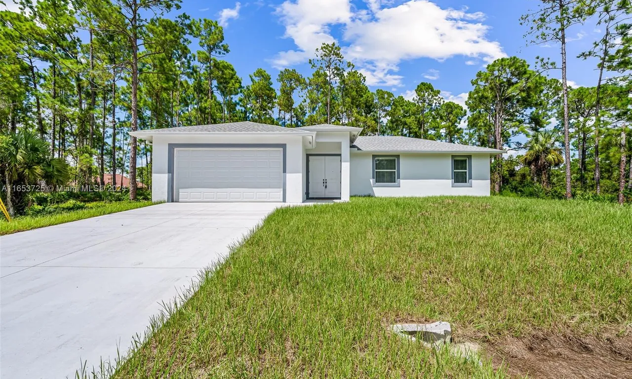 3418 W 51st St, Lehigh Acres FL 33971