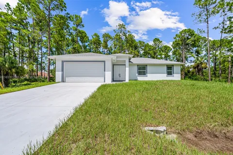 3418 W 51st St, Lehigh Acres FL 33971