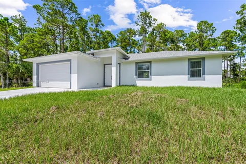 3418 W 51st St, Lehigh Acres FL 33971