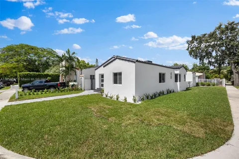 2101 SW 16th Ter, Miami FL 33145