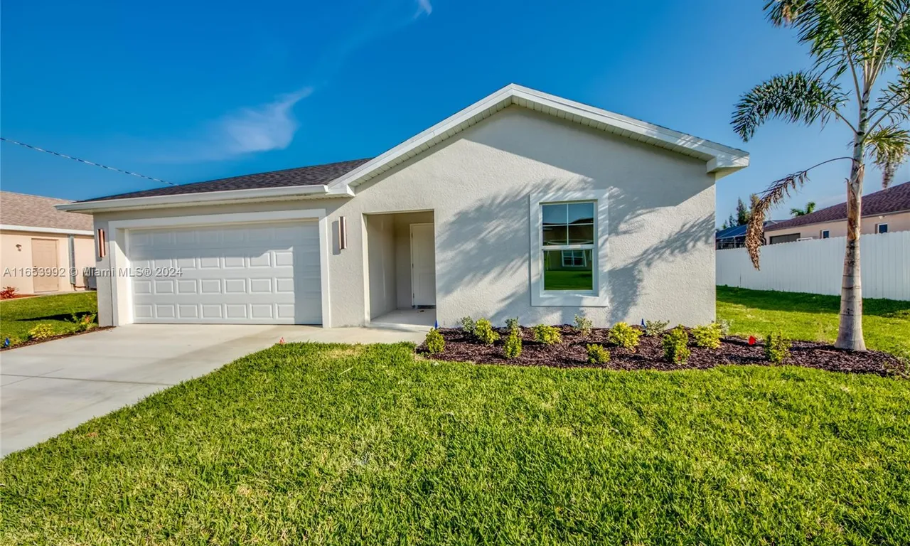 308 NW 18th st, Cape Coral FL 33993