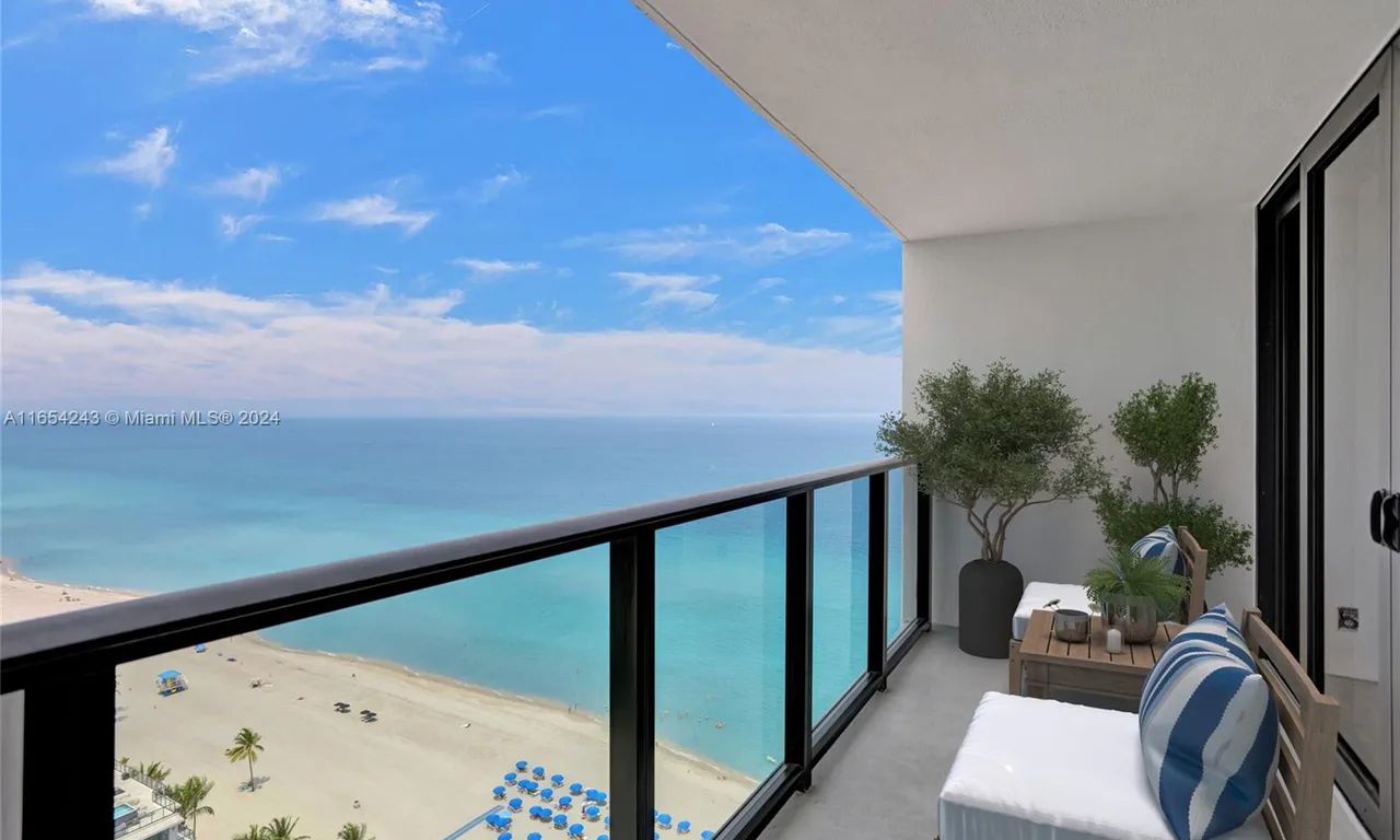 2301 S Ocean Dr # 2404, Hollywood FL 33019