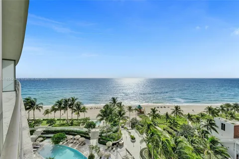 18975 Collins Ave # 704, Sunny Isles Beach FL 33160