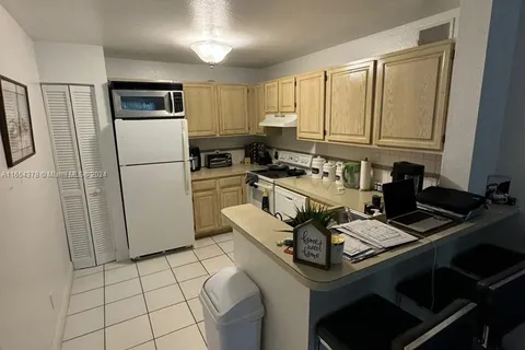 1725 Palm Cove Blvd # 207, Delray Beach FL 33445