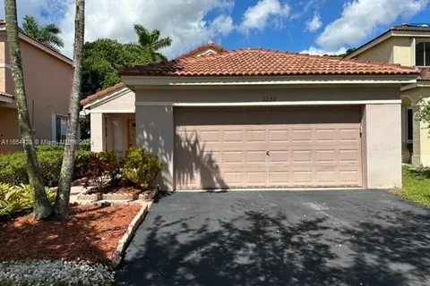 1253 Majesty Ter # 1253, Weston FL 33327