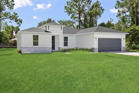 400 Vanguard St SE, Other City - In The State Of Florida FL 32909