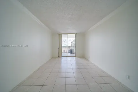 2903 N Miami Beach Blvd # 1006, North Miami Beach FL 33160