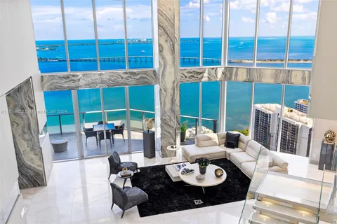 1300 Brickell Bay Dr, Miami FL 33131