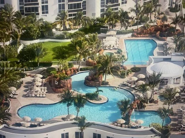 18001 Colling Ave # 1117, Sunny Isles Beach FL 33160