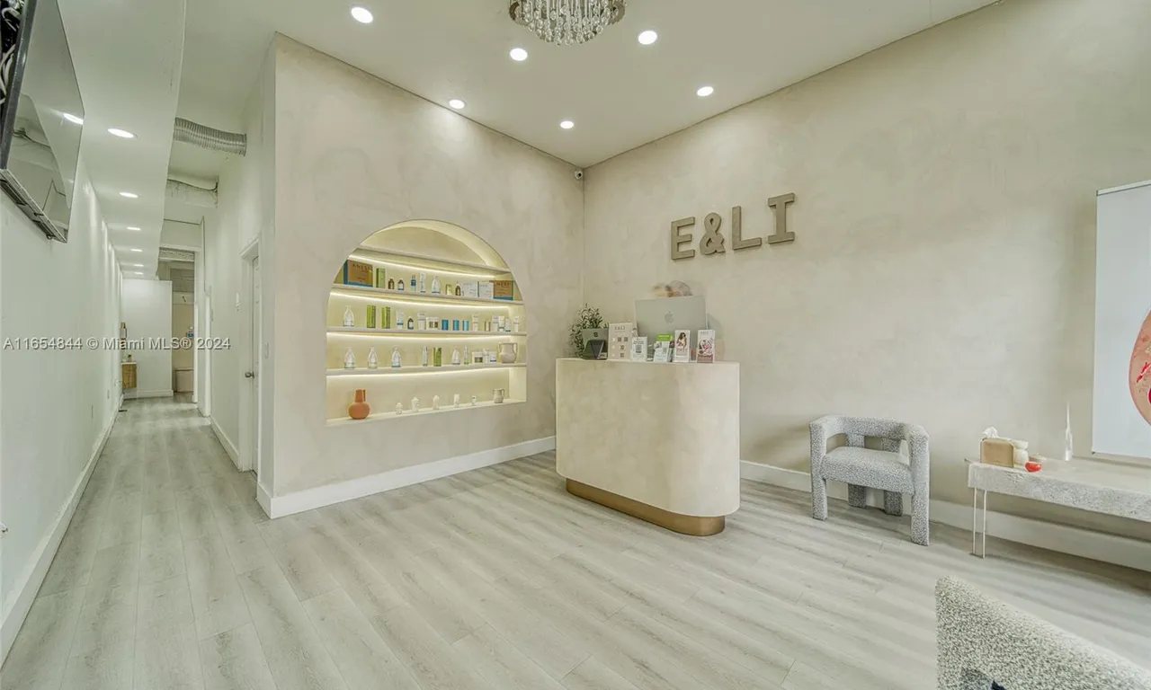 Med Spa For Sale In Flagami - Miami, Miami FL 33144