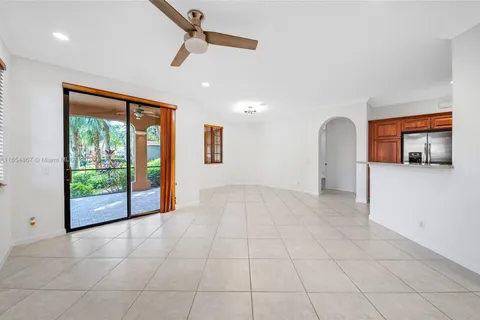 2742 Kinsington Cir # 1, Weston FL 33332