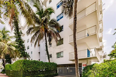 1025 Alton Rd # 308, Miami Beach FL 33139