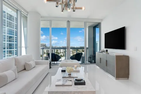 6899 Collins Ave # 1109, Miami Beach FL 33141