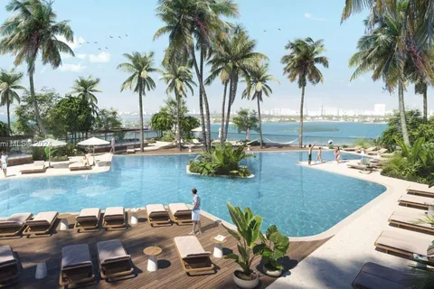 601 NE 1 Av # 3901, Miami FL 33132
